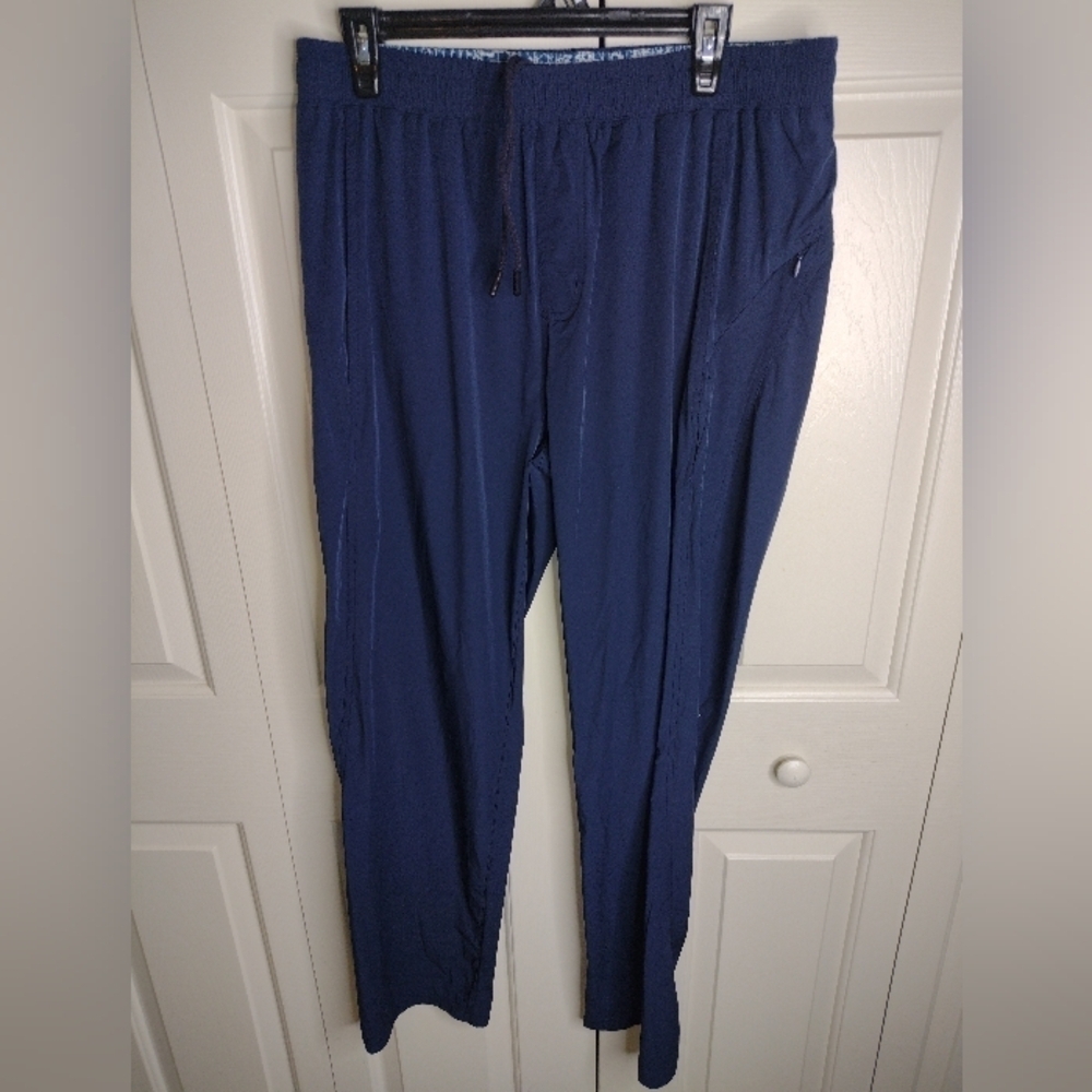 Rhone Men's Size Large Zipper Pocket Windbreaker Track Warmup Pants Navy Blue